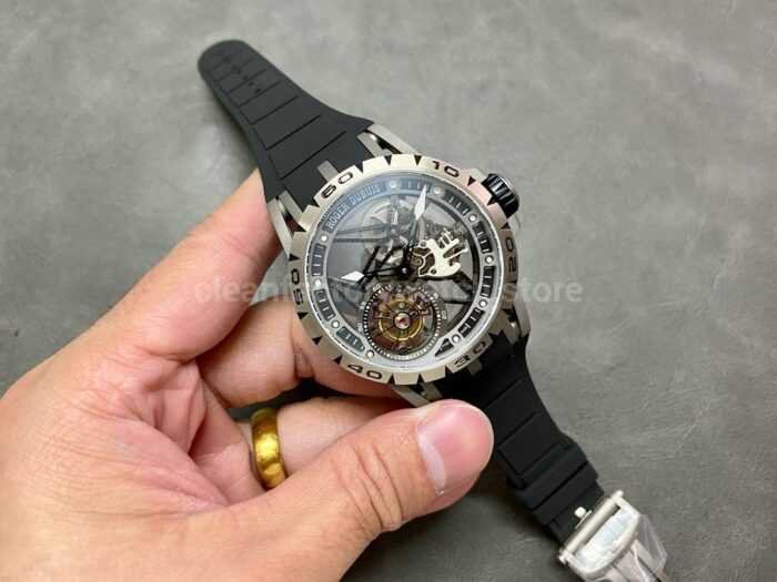 BBR Factory Roger Dubuis Excalibur Spider RDDBEX0479 Tourbillon 45mm Titanium Black Rubber Strap Bl 7 Super Clone Watch,Clean Factory Watch