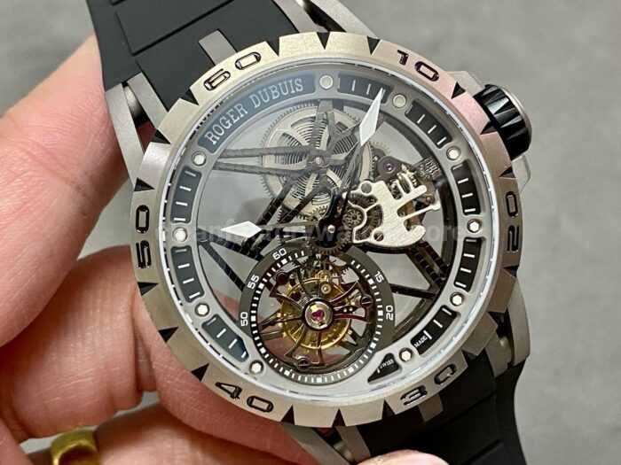 BBR Factory Roger Dubuis Excalibur Spider RDDBEX0479 Tourbillon 45mm Titanium Black Rubber Strap Bl 9 Super Clone Watch,Clean Factory Watch