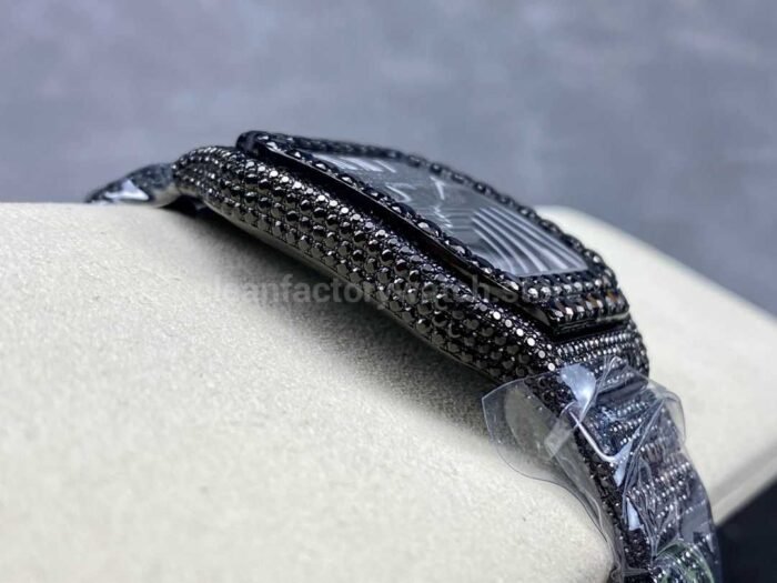 Cartier Santos Modification and customization moissanous diamonds Black Dial - Image 6