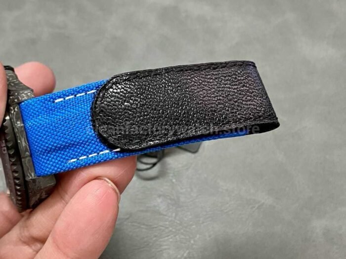 DIW Factory Rolex Sea-Dweller 126600 43mm Limited Edition 40mm Carbon Fiber Canvas Strap Blue Dial - Image 9