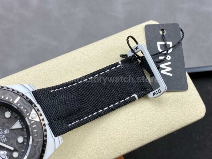 DIW Factory Rolex Sea-Dweller 126600 43mm Limited Edition 40mm Carbon Fiber Canvas Strap Carbon Fiber Dial - Image 8