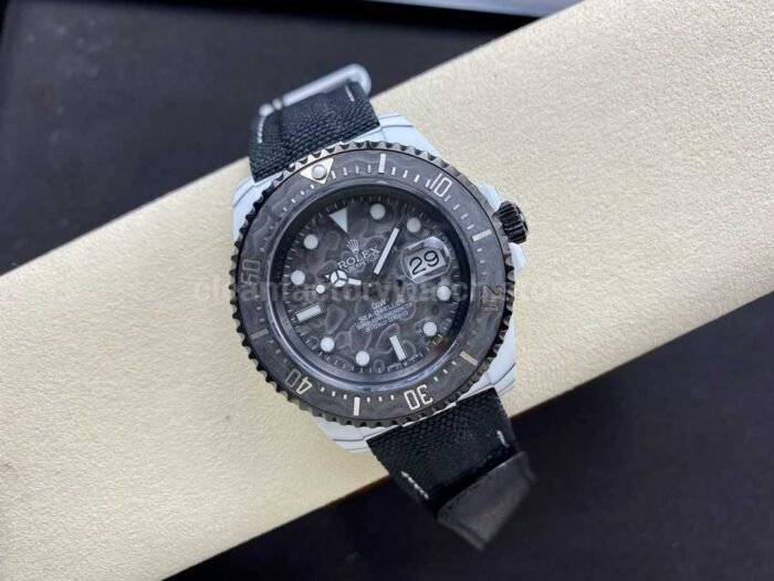 DIW Factory Rolex Sea-Dweller 126600 43mm Limited Edition 40mm Carbon Fiber Canvas Strap Carbon Fiber Dial - Image 4
