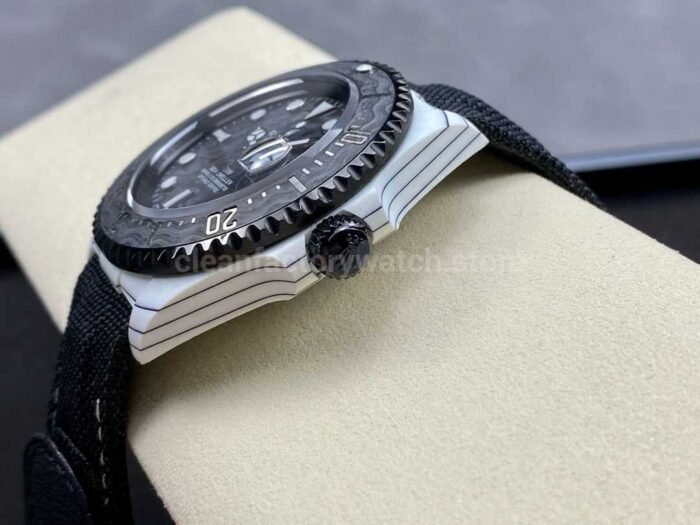 DIW Factory Rolex Sea-Dweller 126600 43mm Limited Edition 40mm Carbon Fiber Canvas Strap Carbon Fiber Dial - Image 6