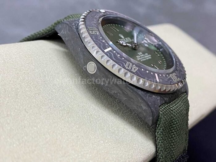 DIW Factory Rolex Sea-Dweller 126600 43mm Limited Edition Carbon Fiber Canvas Strap Middle Eastern Digital Green Dial - Image 5