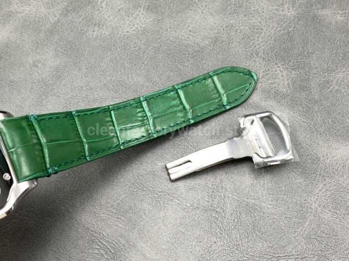 J12 Factory Cartier Santos WSSA0062 39.8mm Leather Strap Roman Numerals Green Dial 5 Super Clone Watch,Clean Factory Watch