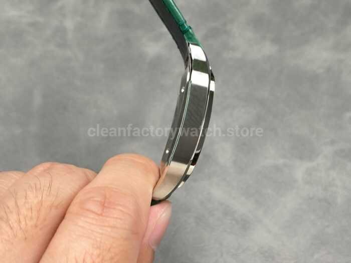J12 Factory Cartier Santos WSSA0062 39.8mm Leather Strap Roman Numerals Green Dial 6 Super Clone Watch,Clean Factory Watch