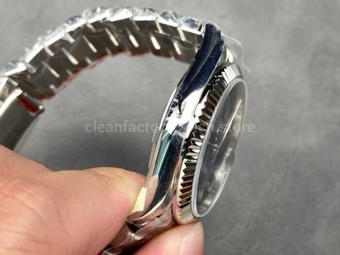 KF Factory Counterweight Rolex Day Date 228239 0076 40mm Full White Gold Roman Numer 5 Super Clone Watch,Clean Factory Watch