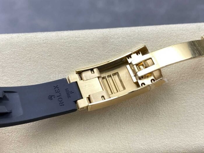 Noob Factory Rolex Sky-Dweller 336238 42mm Yellow Gold OysterFlex Green Dial - Image 12