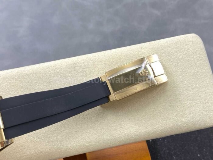 Noob Factory Rolex Sky-Dweller 336238 42mm Yellow Gold OysterFlex Green Dial - Image 9
