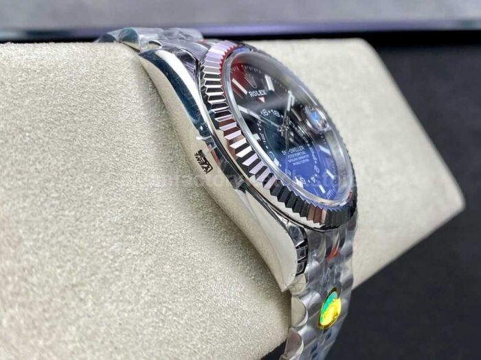 Noob Factory Rolex Sky-Dweller 336934-0008 42mm Full 904L Black Dial Jubilee - Image 6