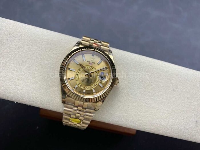 Noob Factory Rolex Sky-Dweller 336938-0004 42mm Full Yellow Gold Champagne Dial Jubilee - Image 4