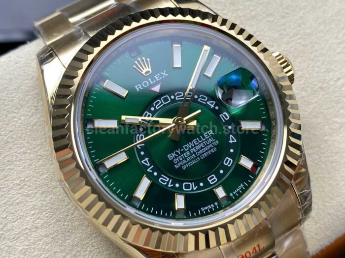 Noob Factory Rolex Sky-Dweller 336938-0007 42mm Yellow Gold Green Dial - Image 2