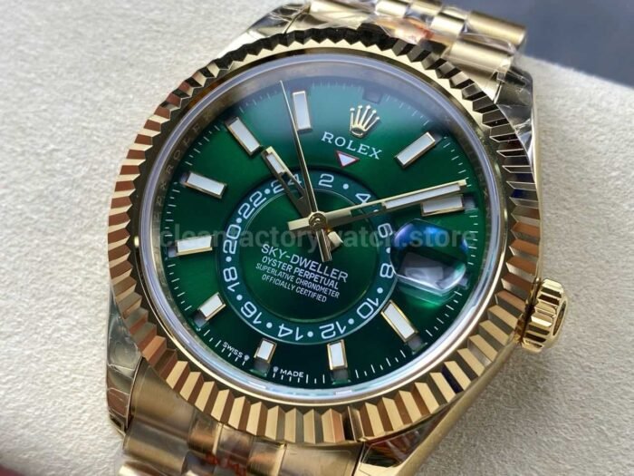 Noob Factory Rolex Sky-Dweller 336938-0008 42mm Yellow Gold Green Dial - Image 3