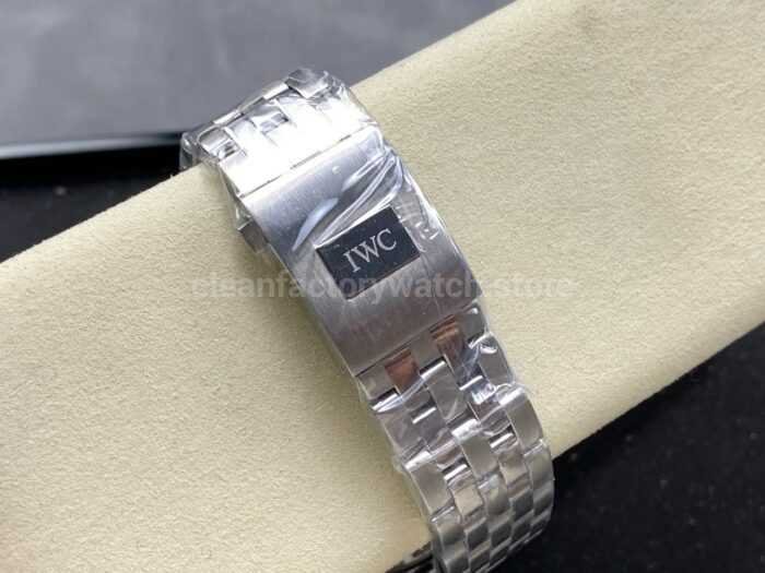 TW Factory IWC Pilot Chronograph IW377717 43mm Arabic Numerals blue Dial 8 Super Clone Watch,Clean Factory Watch