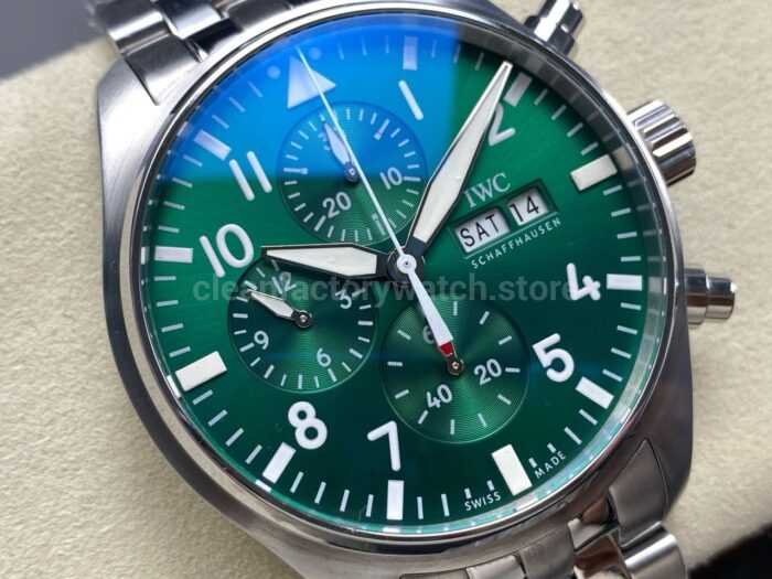 TW Factory IWC Pilot Chronograph IW378006 43mm Arabic Numerals Green Dial 9 Super Clone Watch,Clean Factory Watch