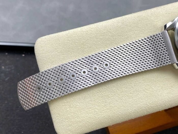 VS Factory Omega Seamaster Diver 300M 210.30.42.20.01.010 42mm Black Dial - Image 9