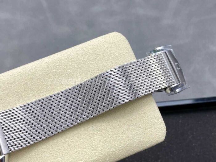 VS Factory Omega Seamaster Diver 300M 210.30.42.20.01.010 42mm Black Dial - Image 8