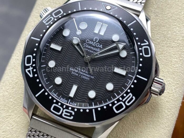 VS Factory Omega Seamaster Diver 300M 210.30.42.20.01.010 42mm Black Dial - Image 3