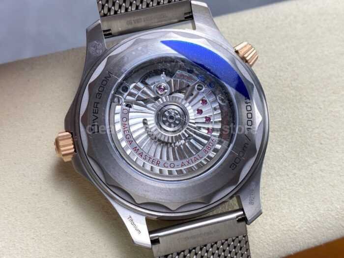 VS Factory Omega Seamaster Diver 300M 210.90.42.20.10.001 42mm Green Dial 4 Super Clone Watch,Clean Factory Watch