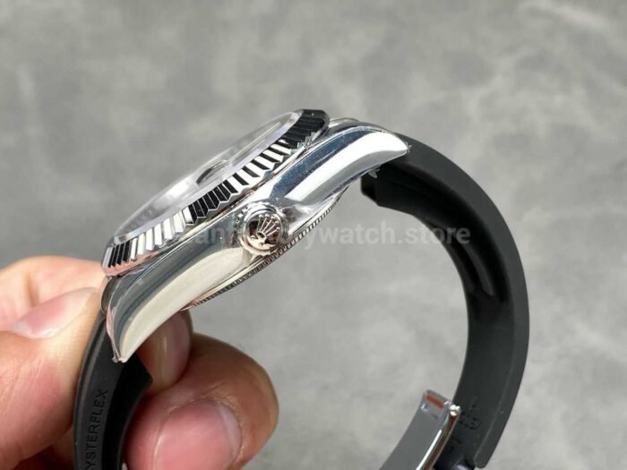 ZF Factory CounterWeight Rolex Sky-Dweller 336239-0002 42mm White Gold OysterFlex Black Dial - Image 6