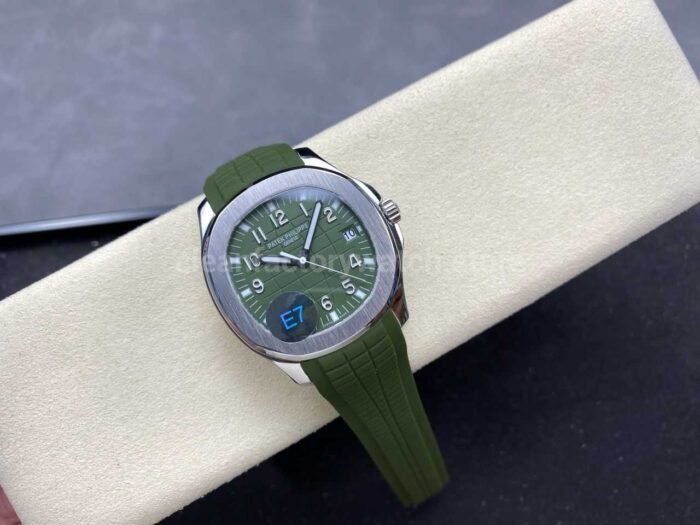 E7 Factory Patek Philippe Aquanaut 40mm 5168G-010 White Gold Rubber Strap Avocado Green Dial - Image 4
