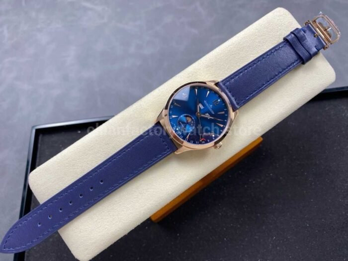 TW Factory Jaeger-LeCoultre Master Calendar Q1552520 39mm Rose Gold Blue Dial - Image 4