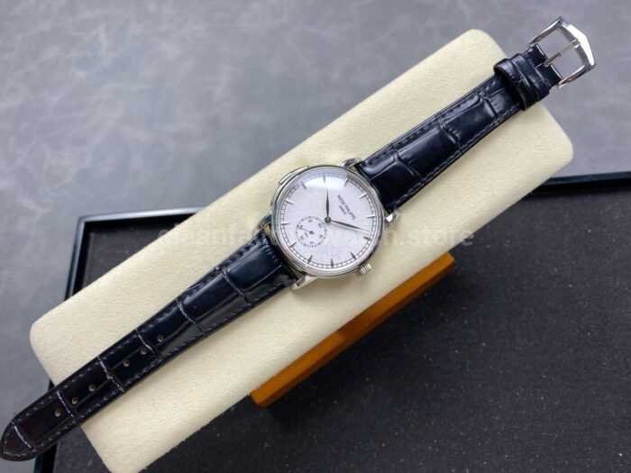 TW Factory Patek Philippe Calatrava 5078 40mm White Dial 2 Super Clone Watch,Clean Factory Watch