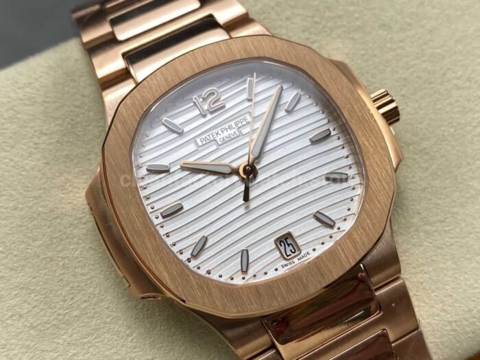 TW Factory Patek Philippe Nautilus 7118/1R-001 Rose Gold White Dial - Image 2