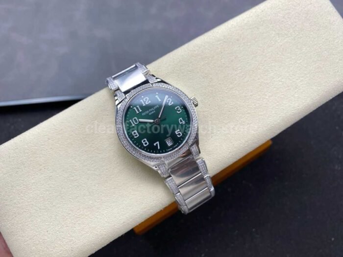 TW Factory Patek Philippe Twenty~4 7300/1200A-011 Diamond Bezel Arabic Numerals Green Dial - Image 4