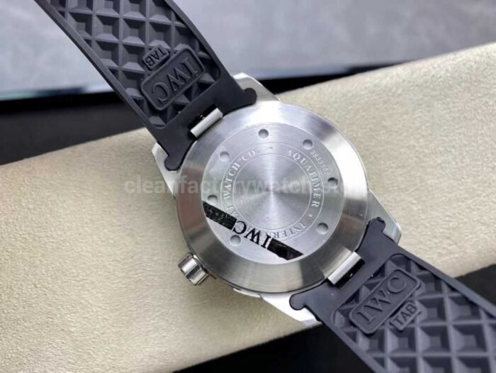 V6S Factory IWC Aquatimer Automatic 2000 IW356811 44mm Rubber Strap White Dial - Image 7