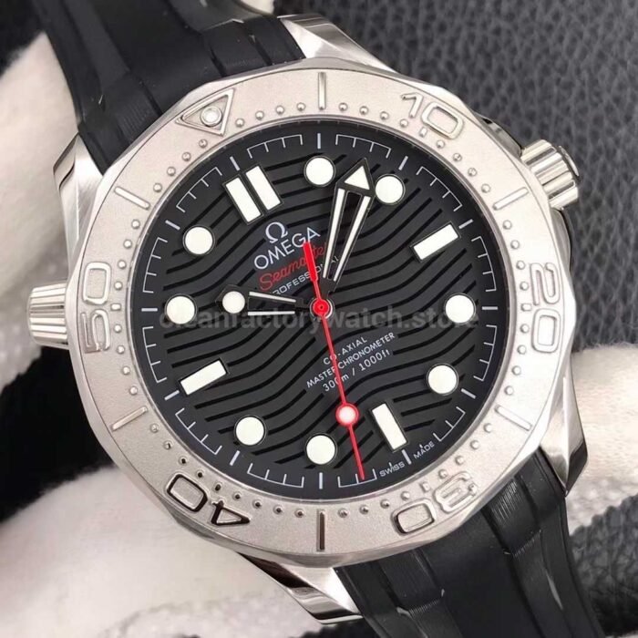 VS Factory Omega Seamaster Diver 300M 210.32.42.20.01.002 42mm Rubber Strap Black Dial - Image 4