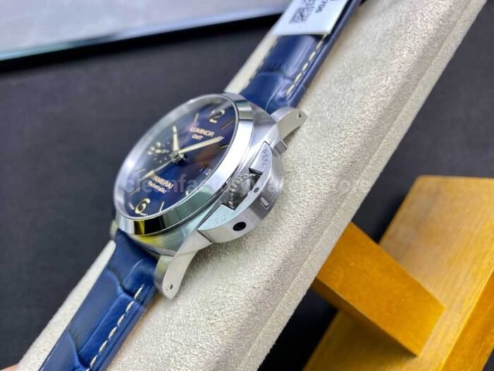 VS Factory Panerai Luminor Gmt Pam01033 44mm Steel Leather strap Blue Dial - Image 6