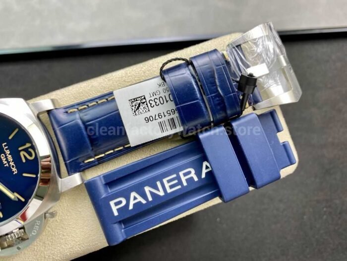VS Factory Panerai Luminor Gmt Pam01033 44mm Steel Leather strap Blue Dial - Image 8