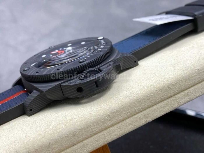 VS Factory Panerai Submersible Luna Rossa PAM1563 42mm Carbon Fiber Rubber Strap Blue Dial - Image 6