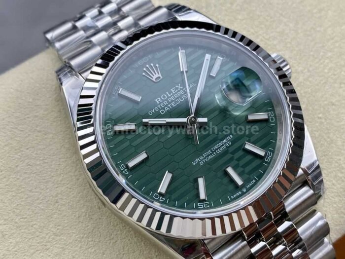 VS Factory Rolex Datejust 126334-0030 41mm Full 904L Fluted Motif Green Dial Jubilee - Image 2