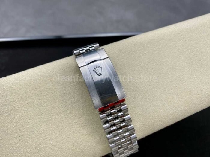 VS Factory Rolex Datejust 126334-0030 41mm Full 904L Fluted Motif Green Dial Jubilee - Image 8