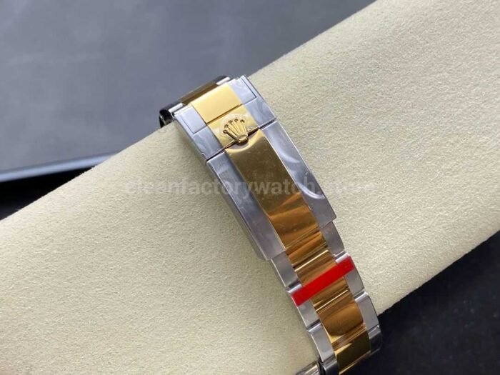 VS Factory Rolex Explorer 124273 36mm Yellow Gold Black Dial - Image 8
