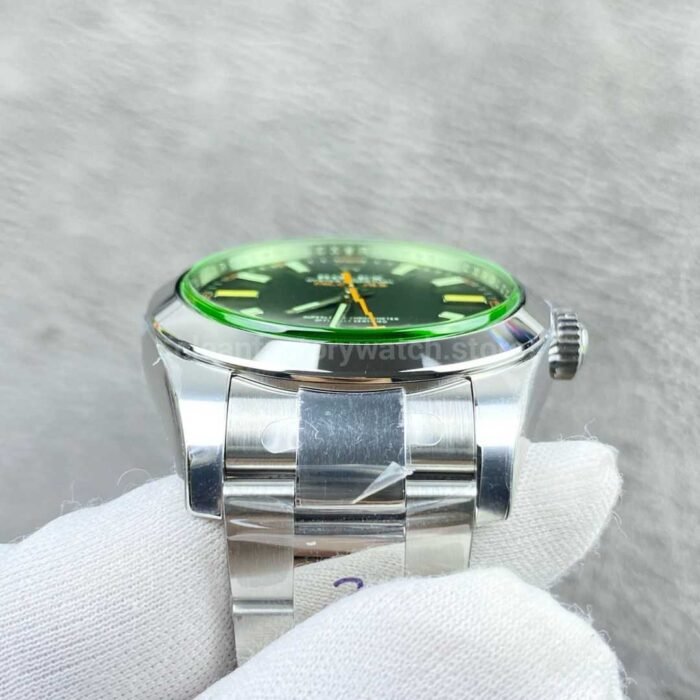 VS Factory Rolex Milgauss 116400GV-0001 Black Dial - Image 6