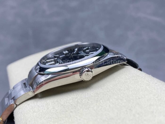 VS Factory Rolex Oyster Perpetual 126000-0002 36mm Black Dial - Image 7