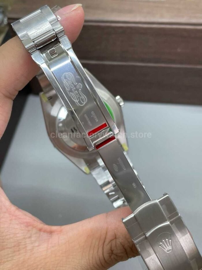 VS Factory Rolex Oyster Perpetual 126000-0007 36mm Red Dial - Image 8