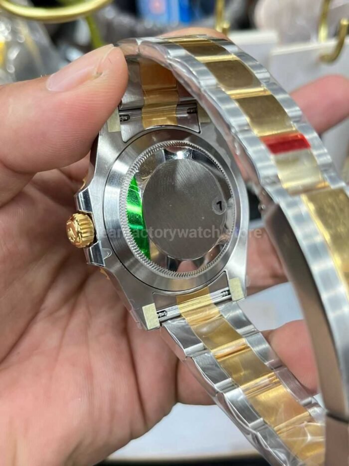 VS Factory Rolex Submariner Date 116613LB 40mm Half Yellow Gold Blue Dial - Image 8