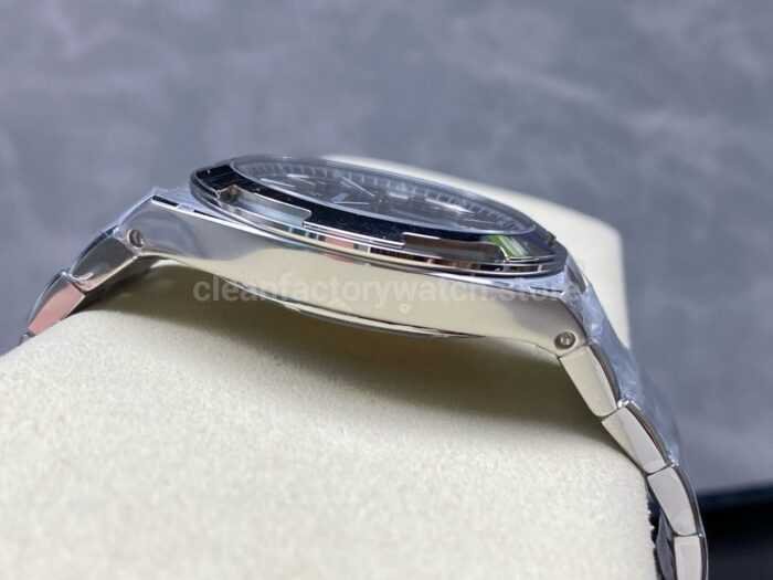 8F Factory Vacheron Constantin Overseas 4500V110A-B483 41mm Full Steel Black Dial - Image 5