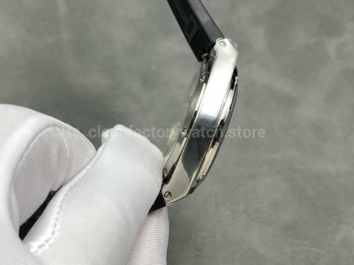 8F Factory Vacheron Constantin Overseas 4500V110A-B483 41mm Rubber Strap Black Dial - Image 5