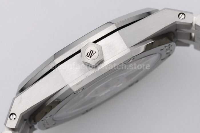 ZF Factory Audemars Piguet Royal Oak Jumbo16204BC.OO.1240BC.01 White Gold Skeletonized Dial - Image 7