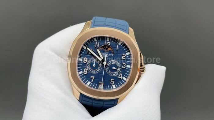 3K Factory Patek Philippe Aquanaut 5261R-001 40mm Rose Gold Blue Rubber Strap Blue Dial - Image 3