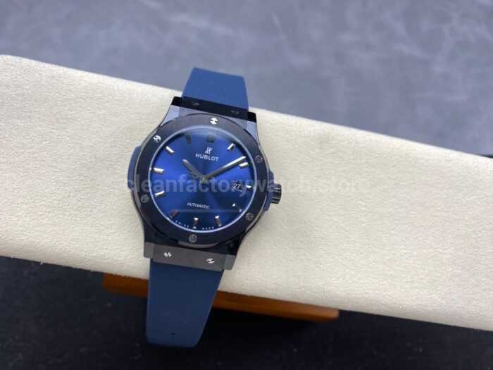 JJZ Factory Hublot Classic Fusion 542.CM.7170.LR 42mm Ceramic Rubber Strap Blue Dial - Image 5