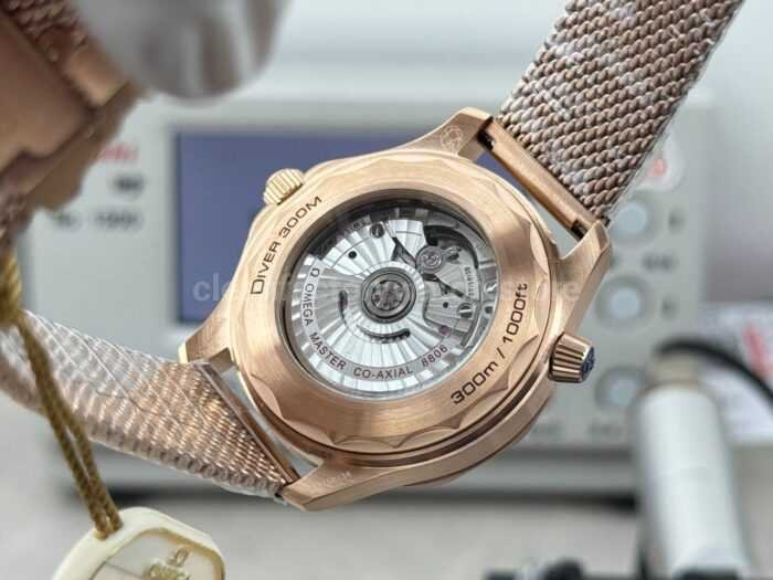 OVS Factory Omega Seamaster Diver 300M 210.90.42.20.01.003 42mm Black Dial - Image 8