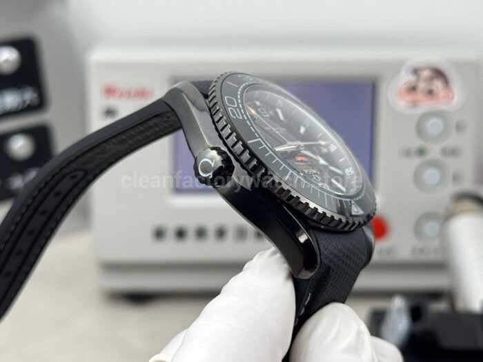 OVS Factory Omega Seamaster Planet Ocean 215.92.46.22.01.001 45.5mm Rubber Strap Arabic Numerals Black - Image 7
