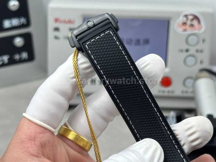 OVS Factory Omega Seamaster Planet Ocean 215.92.46.22.01.001 45.5mm Rubber Strap Arabic Numerals Black - Image 9