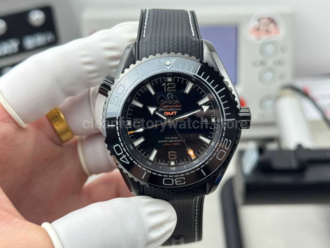 OVS Factory Omega Seamaster Planet Ocean 215.92.46.22.01.001 45.5mm Rubber Strap Arabic Numerals Black